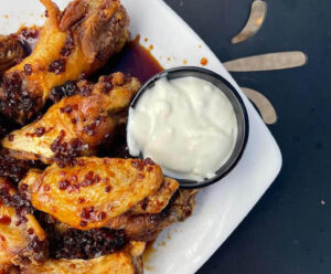 Hawaiian Wings